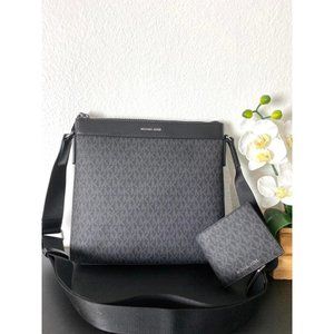 Michael Kors Cooper Xbody + Wallet